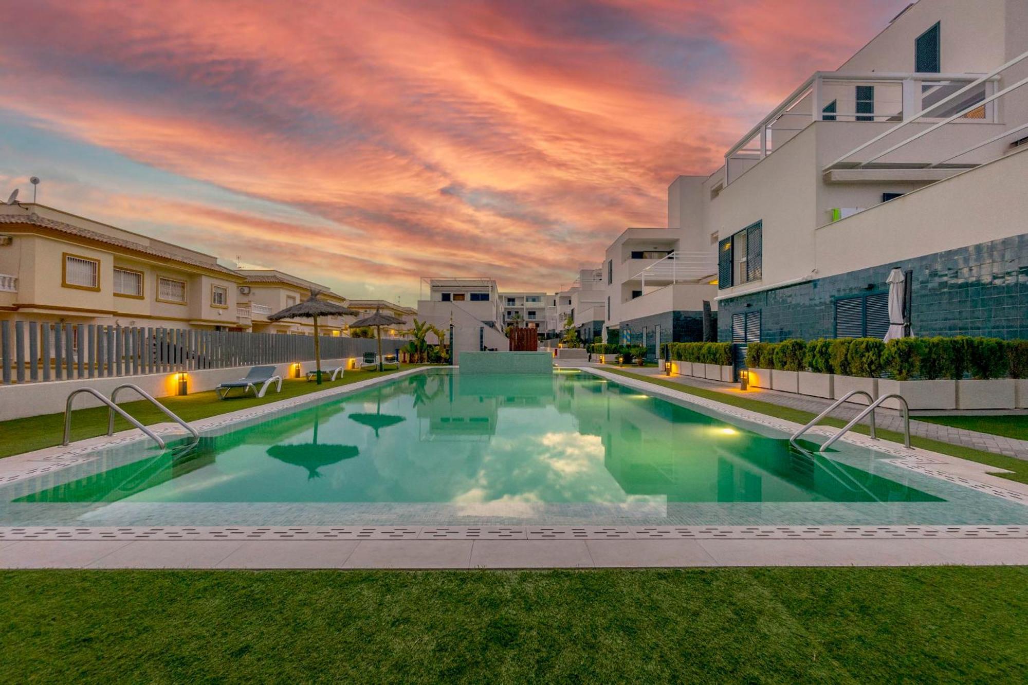 Turquesa Del Mar - Sun & Beach & Golf & Bike - Large Terrace Ground-Floor Spanish Apartment Dehesa de Campoamor  外观 照片